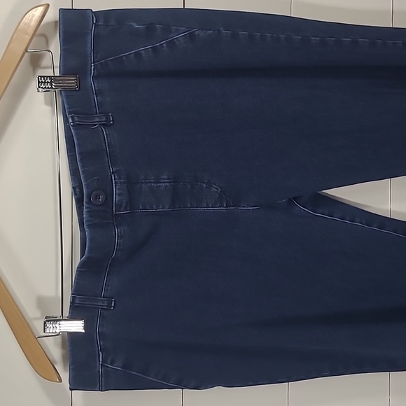 Betabrand Jeans Women's sz 2X Long Pull On Straight Leg Mid Rise Denim Jeans - Picture 3 of 10